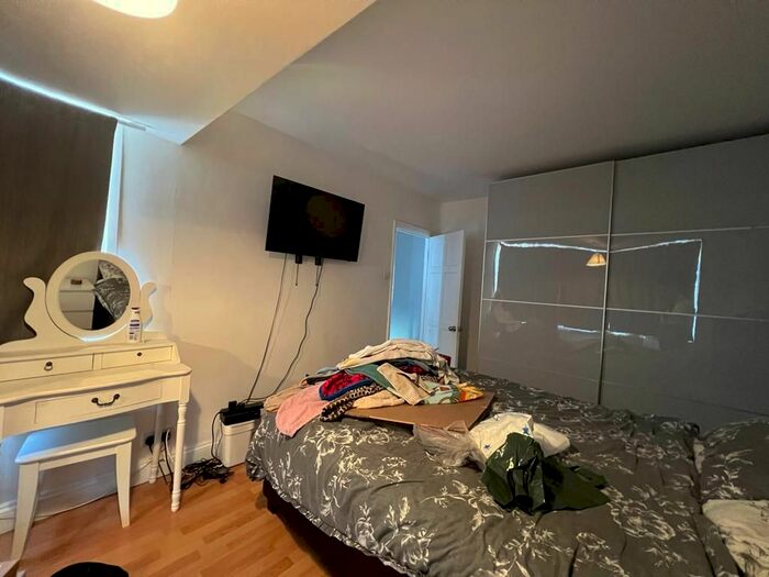 3 Bedroom Terraced House To Rent In Thames Avenue, Perivale, UB6