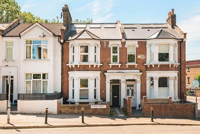 3 Bedroom Flat For Sale In Ivydale Road, Peckham, SE15