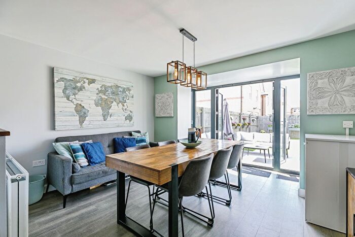 4 Bedroom Town House For Sale In Wellington Road, Northstowe, Cambridge, CB24