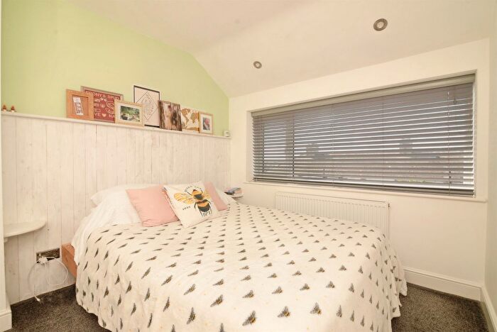 3 Bedroom Terraced House For Sale In Victoria Avenue, Hastings, TN35