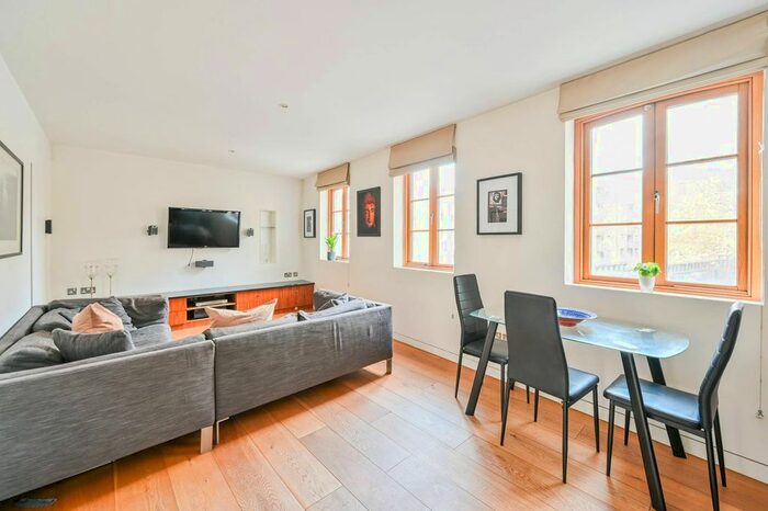 2 Bedroom Flat To Rent In Jamaica Road, London Bridge, London, SE1