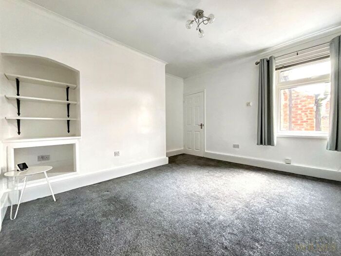 3 Bedroom Flat For Sale In Collingwood Street, Hebburn, NE31