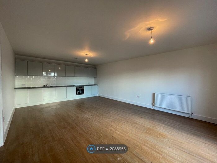 1 Bedroom Flat To Rent In Vale Road, Crosby, Liverpool, L23