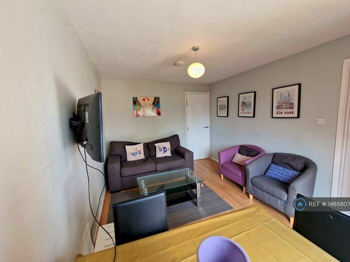 4 Bedroom Semi-Detached House To Rent In Greenham, Bretton, Peterborough, PE3