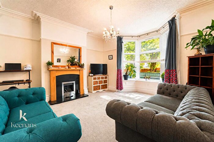 3 Bedroom Terraced House For Sale In Todmorden Road, Burnley, BB11