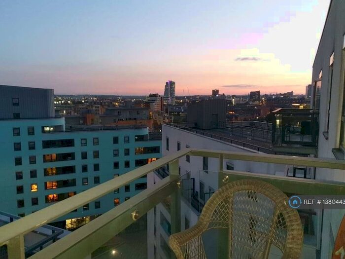 2 Bedroom Flat To Rent In Marsh Lane, Leeds, LS9