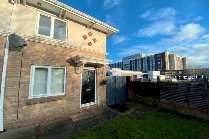 2 Bedroom Semi-Detached House To Rent In Hawkesbury Mews, Darlington, DL3