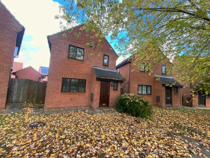 3 Bedroom Detached House To Rent In Birchen Lee, Emerson Valley, Milton Keynes, MK4