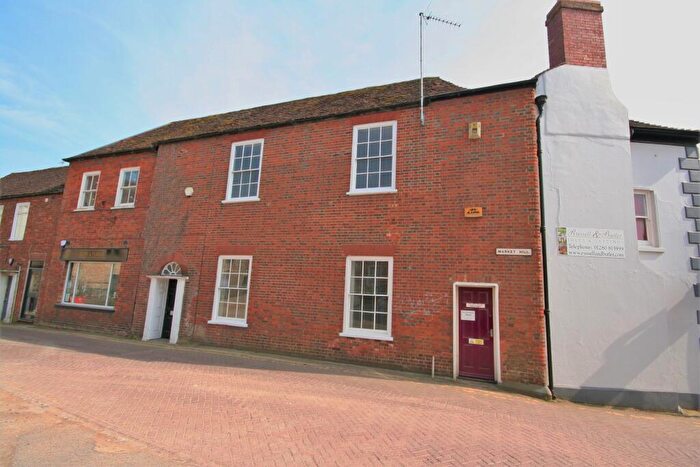 2 Bedroom Terraced House To Rent In Market Hill, Buckingham, MK18