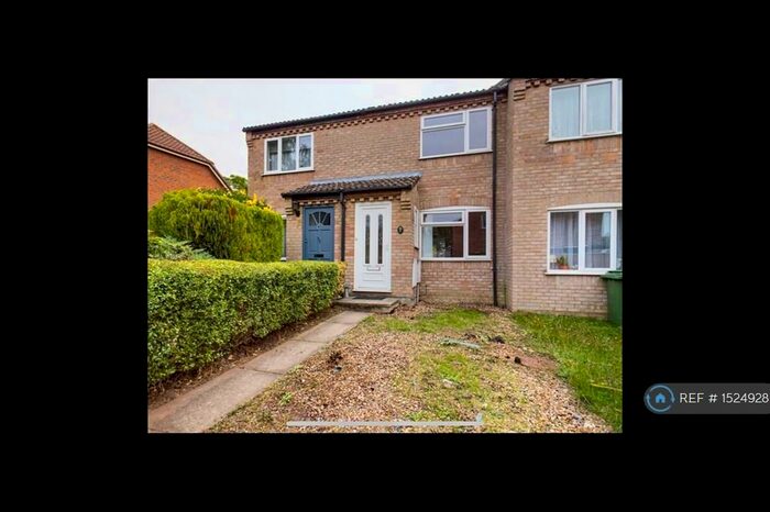 2 Bedroom Terraced House To Rent In Gainsborough Avenue, Diss, IP22