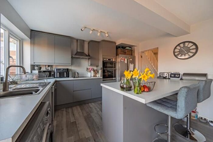 3 Bedroom Semi-Detached House For Sale In Windrush Road, Berinsfield, Wallingford, OX10