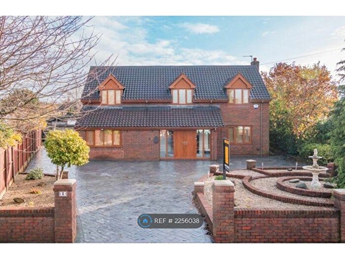 5 Bedroom Detached House To Rent In Avery Road, Haydock, St. Helens, WA11