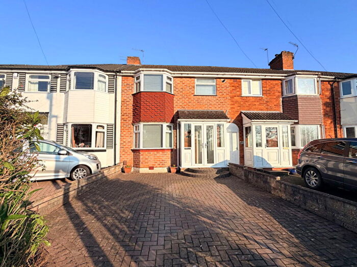 3 Bedroom Terraced House For Sale In Arundel Road, Birmingham, B14