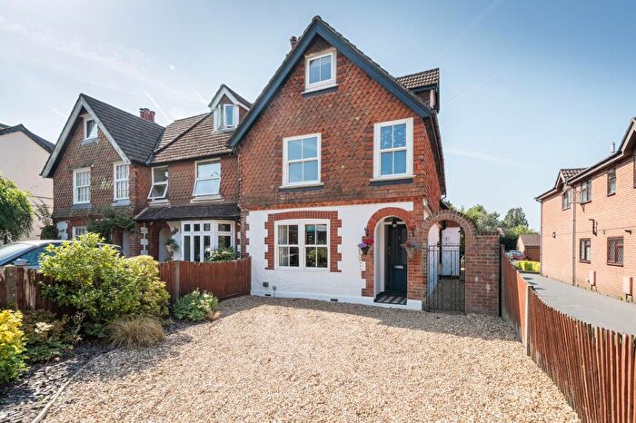 3 Bedroom Semi Detached House To Rent In Headley Road, Grayshott, GU26
