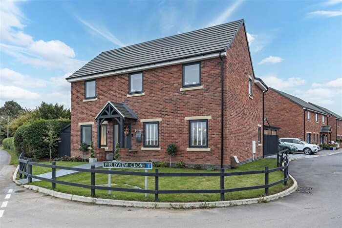3 Bedroom Detached House For Sale In Field View Close, Whaplode, PE12