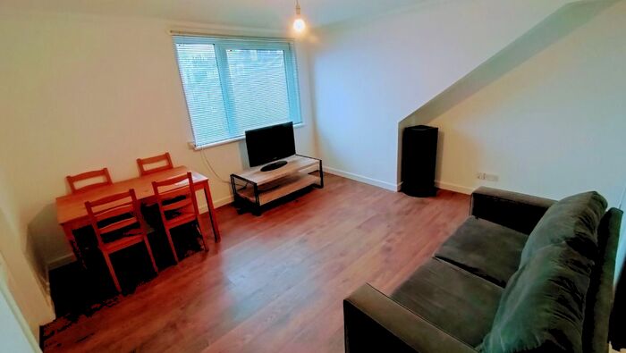 1 Bedroom Flat To Rent In Crown Street, City Centre, Aberdeen, AB11