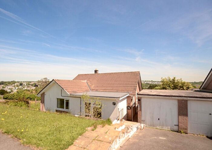 4 Bedroom Detached Bungalow For Sale In Bosvenna View, Bodmin, Cornwall, PL31