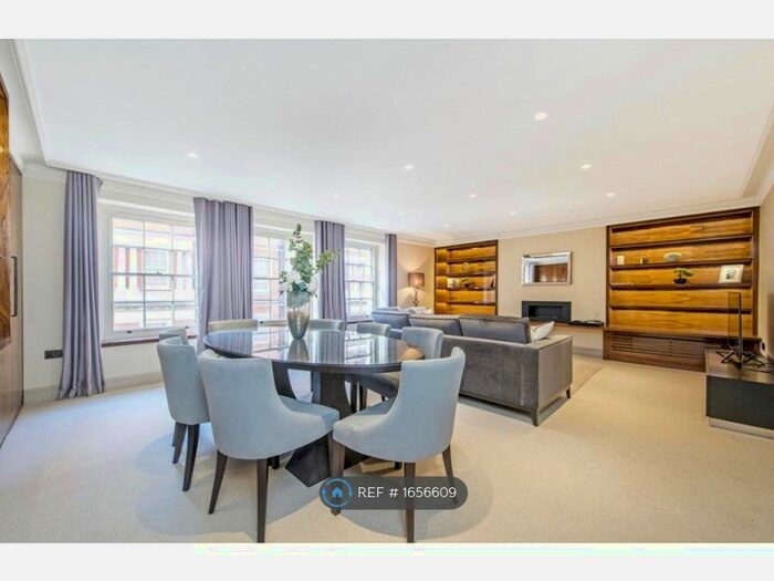 2 Bedroom Flat To Rent In Balfour Place, London, W1K