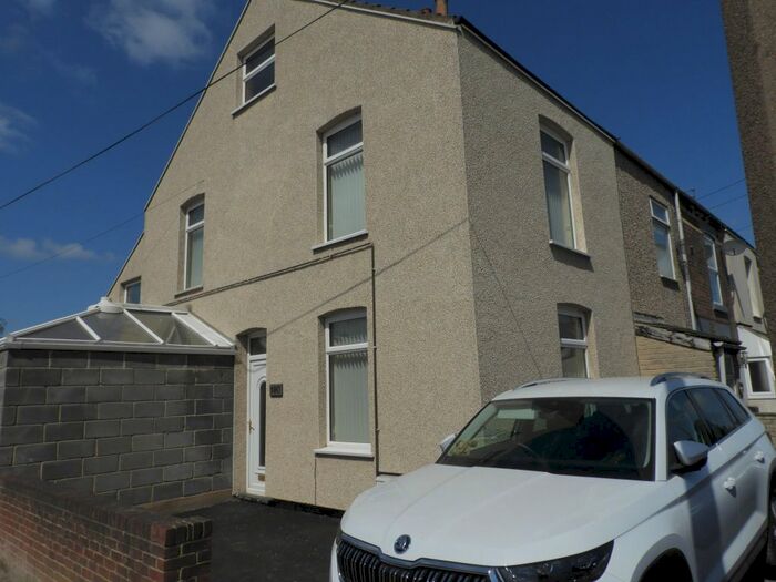 2 Bedroom Terraced House To Rent In Bentley Road, Doncaster, DN5