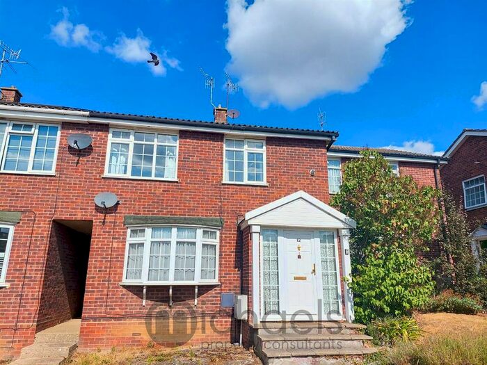 4 Bedroom Terraced House To Rent In Leam Close, Colchester, CO4
