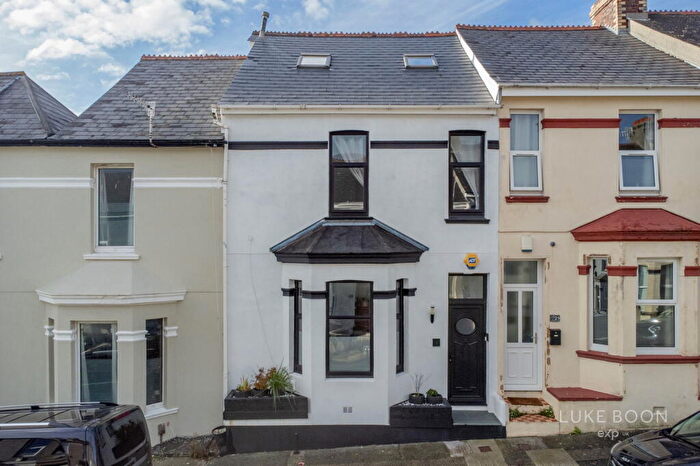 3 Bedroom Terraced House For Sale In St Aubyn Avenue, Keyham, PL2