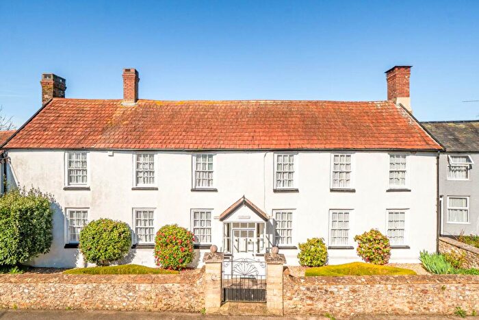 7 Bedroom End Of Terrace House For Sale In The Street, Musbury.Devon, EX13