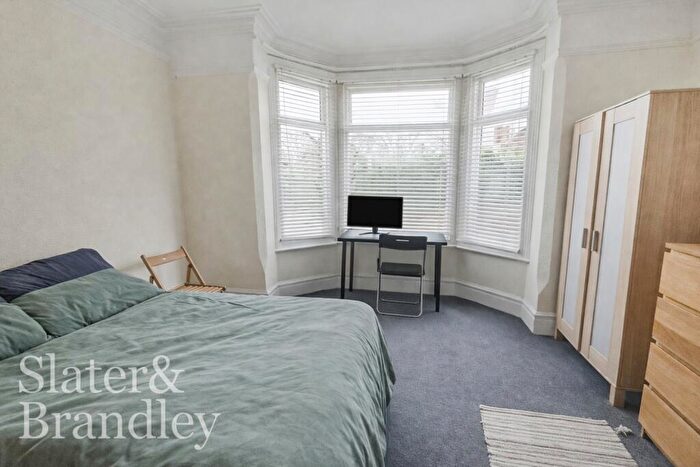 2 Bedroom Terraced House To Rent In Musters Road, West Bridgford, Nottingham, NG2