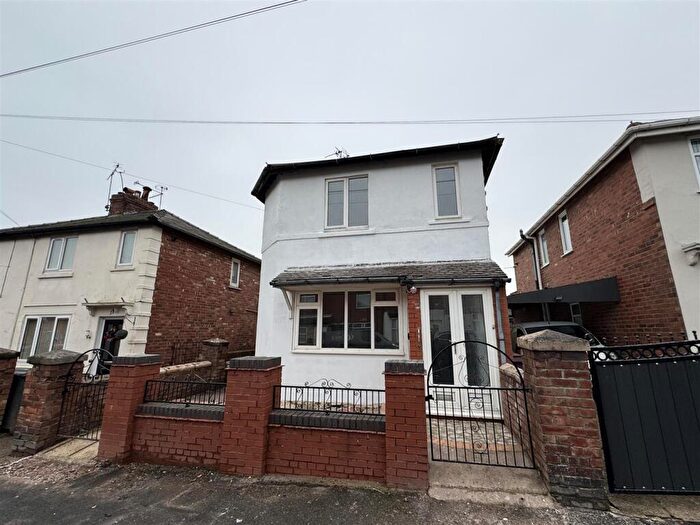 3 Bedroom Detached House For Sale In Morven Street, Creswell, Worksop, S80