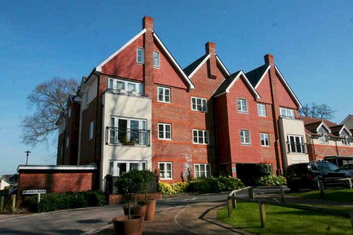 1 Bedroom Flat To Rent In Uplands Road, Guildford, Surrey, GU1