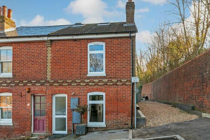 3 Bedroom House To Rent In Greenhill Avenue, Fulflood, SO22