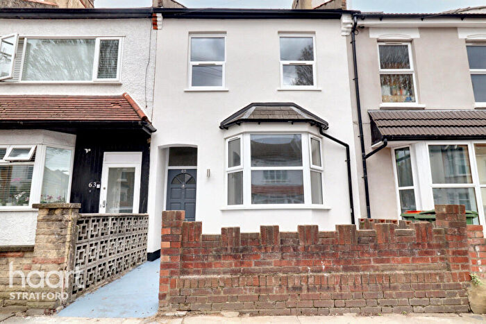 3 Bedroom Terraced House For Sale In Geere Road, Stratford, E15