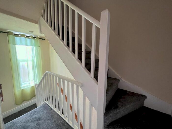 4 Bedroom Property To Rent In Havelock Crescent, Bridlington, YO16