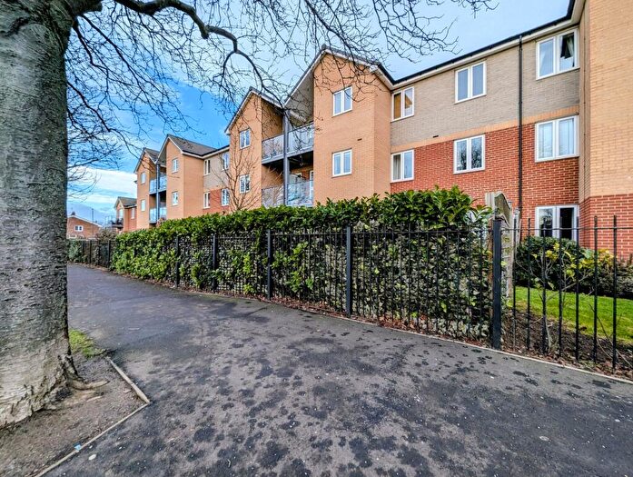 1 Bedroom Apartment For Sale In Ambleside Avenue, South Shields, NE34