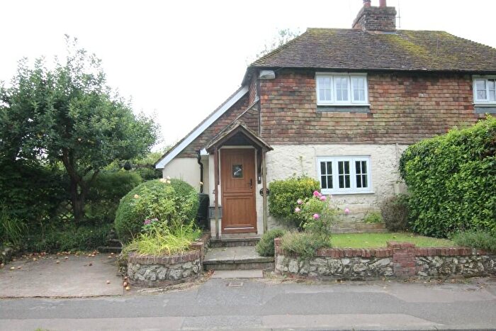 2 Bedroom Cottage For Sale In The Street, Ashford, TN24