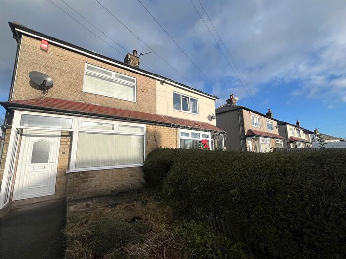 2 Bedroom Semi Detached House To Rent In Oaklands Avenue, Northowram, Halifax, West Yorkshire, HX3
