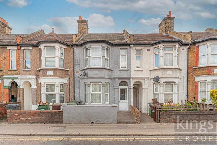 1 Bedroom Flat For Sale In Blackhorse Lane, London, E17