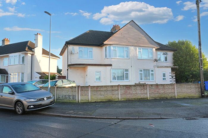 3 Bedroom Property For Sale In Stewards Avenue, Widnes, Cheshire, WA8