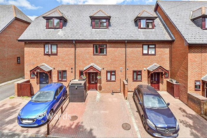 3 Bedroom Terraced House For Sale In Cow Lane, Dover, Kent, CT17