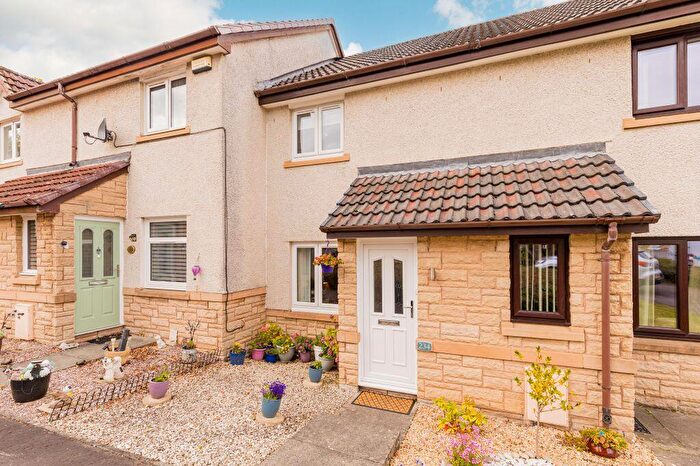 2 Bedroom Terraced House For Sale In The Murrays Brae, Liberton, Edinburgh, EH17