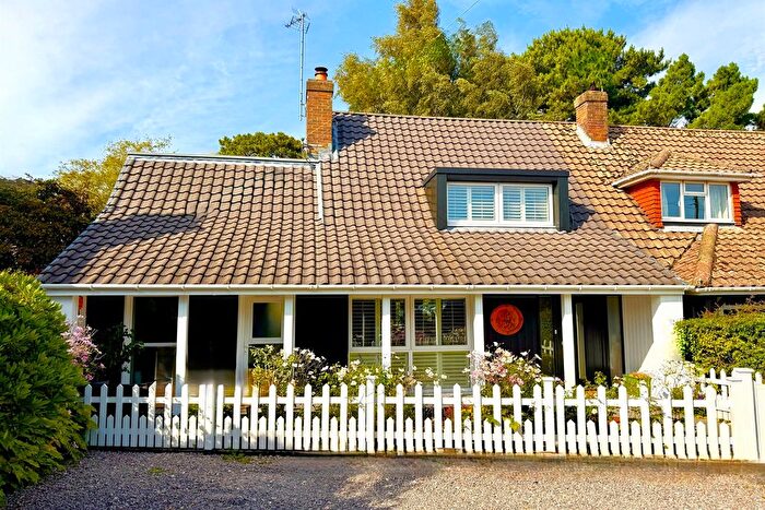 3 Bedroom Semi-Detached House For Sale In Amberley Road, Pulborough, West Sussex, RH20