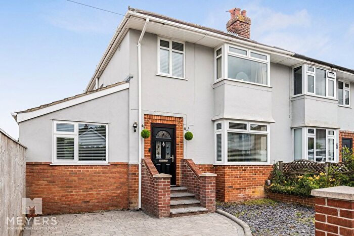 4 Bedroom Semi Detached House For Sale In Hillside Road, Poole, BH12