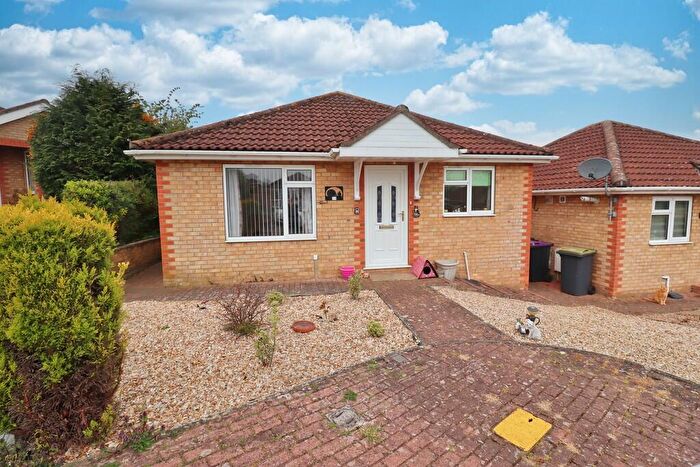 2 Bedroom Detached Bungalow For Sale In The Orchard, Washingborough, LN4