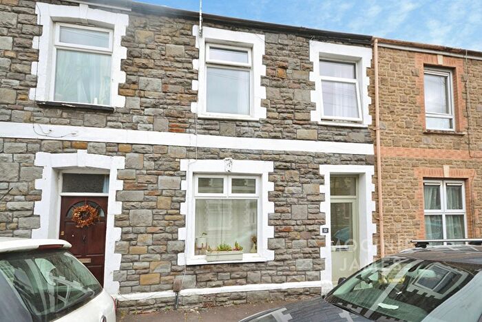 3 Bedroom Terraced House For Sale In Diamond Street, Adamsdown, Cardiff, CF24
