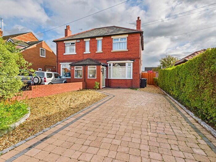3 Bedroom Semi-Detached House For Sale In Hoole Lane, Hoole, Chester, CH2