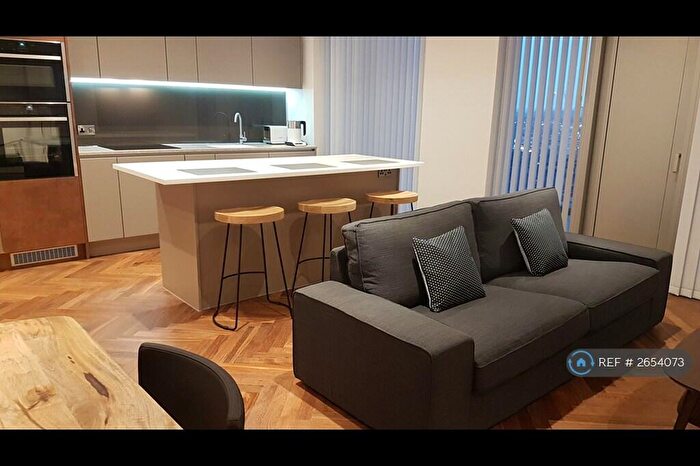 2 Bedroom Flat To Rent In South Tower, Manchester, M15