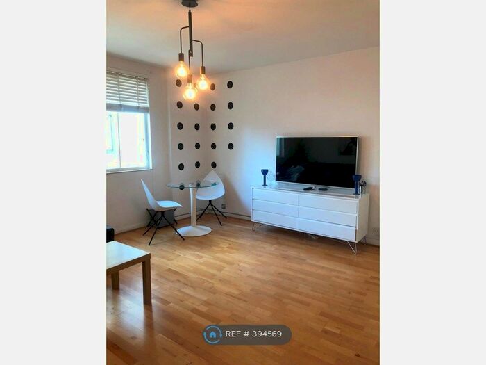 2 Bedroom Flat To Rent In Leinster Gardens, London W2