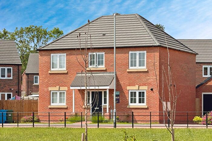 4 Bedroom Detached House For Sale In Smith Crescent, Anlaby, Hull, HU10