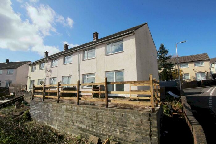 2 Bedroom Semi-Detached House To Rent In Investiture Place, Tonyrefail, CF39