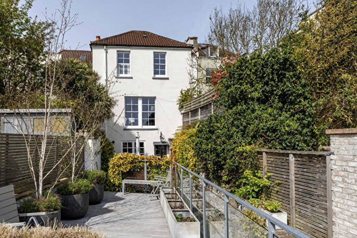 2 Bedroom Detached House For Sale In Woodbury Lane, Clifton, Bristol, BS8