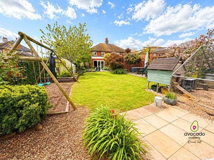 4 Bedroom Semi-Detached House For Sale In The Green, Norwich, NR12